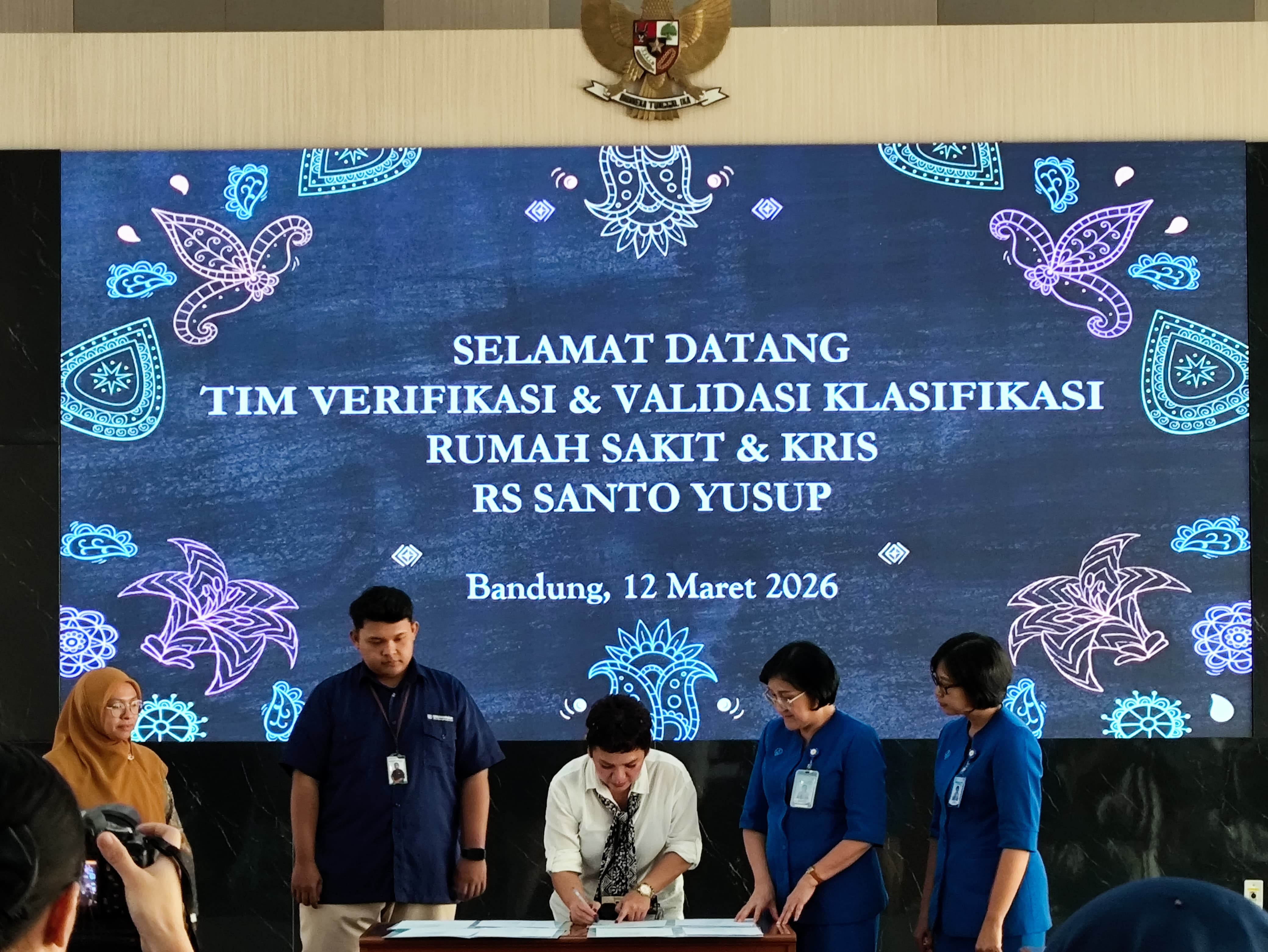 Kunjungan dalam Rangka Verifikasi dan Validasi KRIS dalam rangka uji coba penerapan IDRG, sistem rujukan berbasis kemampuan pelayanan, dan kelas rawat inap standar di Rumah Sakit Santo Yusup Bandung